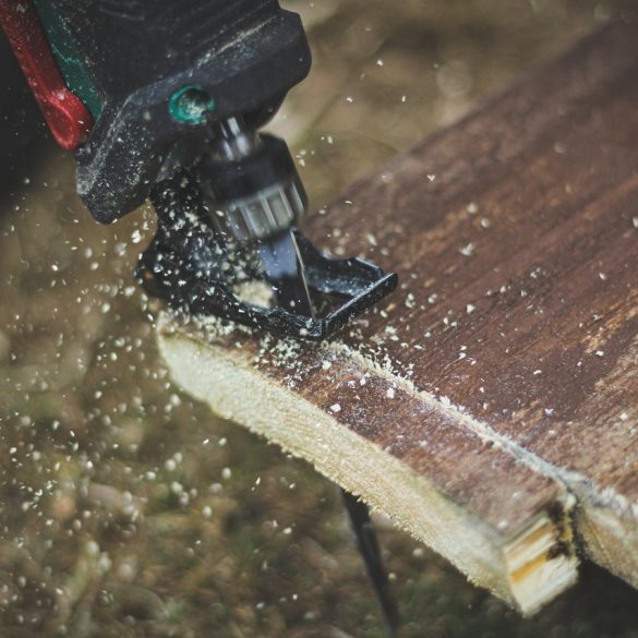 Reclaimed wood sourcing British Columbia