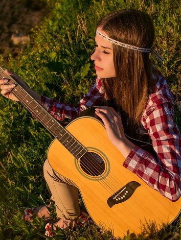 Traditional Canadian Lumberjack songs