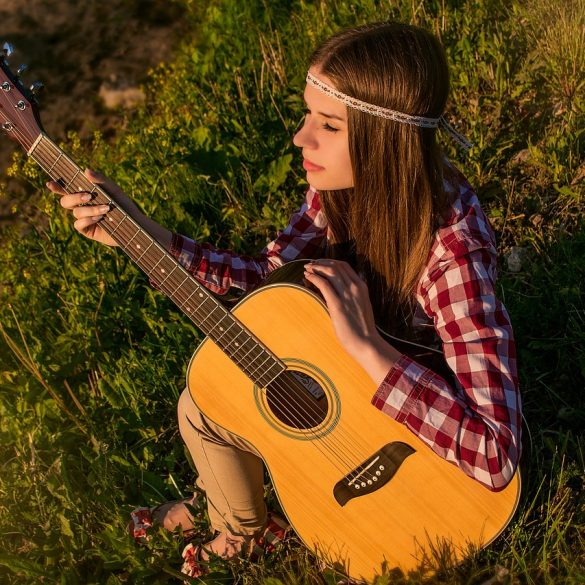 Traditional Canadian Lumberjack songs